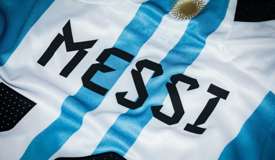 a close up of a soccer jersey with the number 22 on it